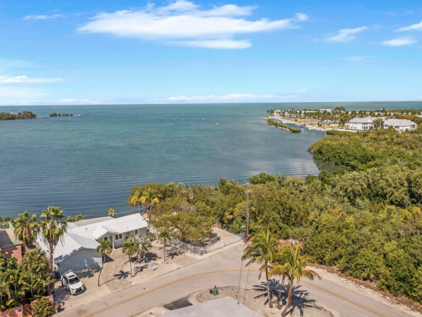 Captivating open gulf Views